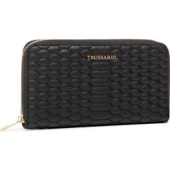 Duży Portfel Damski TRUSSARDI JEANS - Parigi Zip 3 Pocket Lg 75W00254 K299. Czarne portfele damskie Trussardi Jeans, bez wzorów, z jeansu. Za 349,00 zł.