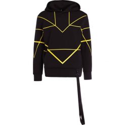 Neil Barrett BLACKBARRETT SYMMETRIC LINES HOODIE Bluza z kapturem black/yellow. Czarne bluzy męskie rozpinane marki Neil Barrett BLACKBARRETT, l, z materiału, z kapturem. W wyprzedaży za 452,70 zł.
