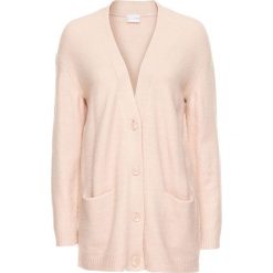 Sweter rozpinany oversize bonprix dymny różowy melanż. Czerwone swetry oversize damskie bonprix. Za 89,99 zł.