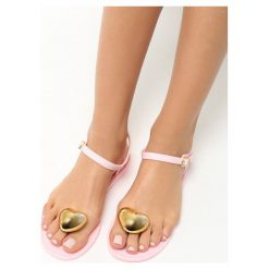 Różowe Sandały Twinkle. Czerwone sandały damskie vices, na płaskiej podeszwie. Za 39,99 zł.