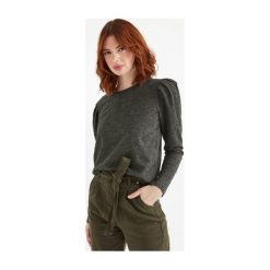 T-shirt damski. T-shirty damskie Promod, bez wzorów, z dzianiny, eleganckie, bez kołnierzyka. Za 69,50 zł.