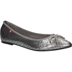 Baleriny big star u27457. Baleriny damskie BIG STAR, bez wzorów, retro, bez obcasa. Za 129,99 zł.