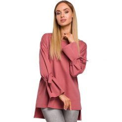 Bluza z wiązaniem przy rękawach - róż indyjski. Różowe bluzy damskie Moe, s, bez wzorów, z bawełny, z krótkim rękawem, krótkie, bez kaptura. W wyprzedaży za 129,00 zł.