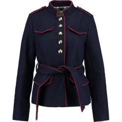 Marynarki i żakiety damskie: Banana Republic BELTED MILITARY Żakiet preppy navy