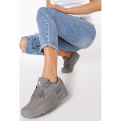 Szare Buty Sportowe Viintage Nilda. Szare buty sportowe damskie Born2be, bez wzorów, sportowe. Za 109,99 zł.
