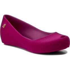 Baleriny MELISSA - Mel Ultragirl Maxi Flocado Inf 32201 Pink Flocked 51408. Czerwone meliski damskie marki Melissa, z tworzywa sztucznego. W wyprzedaży za 179,00 zł.
