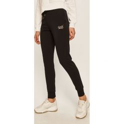 EA7 Emporio Armani - Spodnie. Czarne spodnie damskie EA7 Emporio Armani, s, z elastanu. Za 559,90 zł.