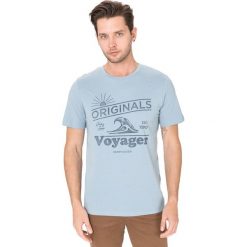 Jack & Jones Dover Koszulka Niebieski. Niebieskie podkoszulki męskie Jack & Jones, s, z nadrukiem, z bawełny, z krótkim rękawem. Za 44,95 zł.