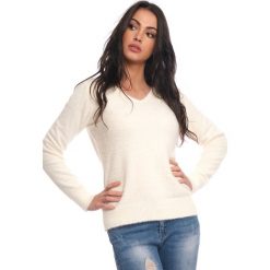 Sweter "Shona" w kolorze kremowym. Białe swetry damskie Scarlet Jones, m, bez wzorów, bez rękawów, bez kaptura. W wyprzedaży za 169,95 zł.