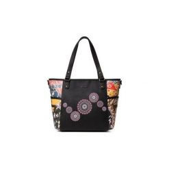 Desigual torebka damska czarna Bols Guernica Maxton. Czarne torebki klasyczne damskie Desigual, bez wzorów, na ramię, bez dodatków. Za 349,00 zł.