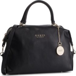 Torebka GUESS - Cary (VG) HWVG72 90070 BLA. Czarne torebki klasyczne damskie Guess, z aplikacjami, ze skóry ekologicznej, klasyczne, bez dodatków. Za 729,00 zł.