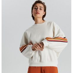 Bluza oversize z lampasem - Kremowy. Białe bluzy damskie Cropp, s, bez wzorów, bez rękawów, bez kaptura. Za 99,99 zł.