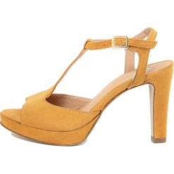 Eye damskie sandały 40 żółte. Żółte sandały damskie Eye, z zamszu. Za 249,00 zł.