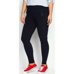 Spodnie damskie: Granatowe Legginsy Elaborately