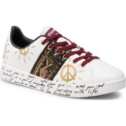 Sneakersy DESIGUAL - Cosmic Exotic 19WSKP20 1000. Białe półbuty damskie Desigual, na co dzień, bez wzorów, ze skóry ekologicznej, bez obcasa, na płaskiej podeszwie, bez zapięcia. W wyprzedaży za 219,00 zł.