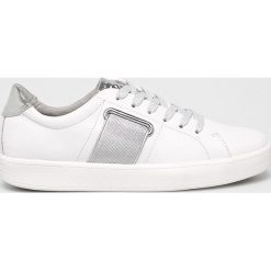 Marco Tozzi - Buty 2.2.23769.22. Białe buty sportowe damskie Marco Tozzi, bez wzorów, ze skóry, sportowe. W wyprzedaży za 159,90 zł.