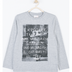 Koszulka. Szare t-shirty chłopięce marki RUN THE CITY, z aplikacjami, z długim rękawem. Za 49,90 zł.