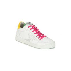 Buty Serafini SAN DIEGO LOW. Białe trampki i tenisówki damskie Serafini, bez wzorów, bez zapięcia. Za 775,20 zł.