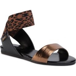 Sandały Liu Jo Becky 04 Sandal SA0031 TX106. Żółte klapki damskie Liu Jo, bez wzorów, bez obcasa. W wyprzedaży za 279,00 zł.