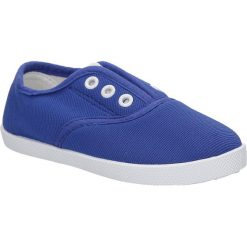 Trampki 711d. Trampki dziewczęce Casu, bez wzorów, bez zapięcia. W wyprzedaży za 24,99 zł.