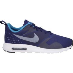 Buty skate męskie: Nike Buty męskie Air Max Tavas granatowe r. 40 (705149-405)