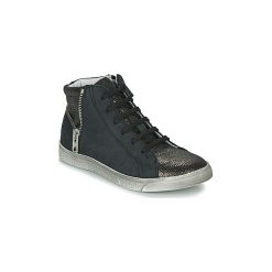 Buty Dziecko Achile CARLA. Czarne trampki dziewczęce Achile, bez wzorów, bez zapięcia. Za 263,40 zł.