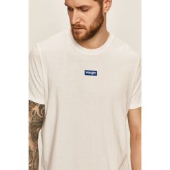 Wrangler - T-shirt. Białe t-shirty męskie Wrangler, s, z nadrukiem, z bawełny, z okrągłym kołnierzem. Za 89,90 zł.