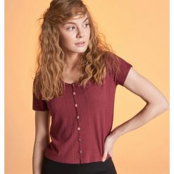 Bluzka w prążki z guzikami - Bordowy. Czerwone bluzki damskie Cropp, s, bez wzorów, bez kołnierzyka, bez rękawów. Za 39,99 zł.