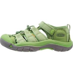 Keen NEWPORT H2 RAINBOW PACK Sandały trekkingowe fluorite green. Czerwone sandały męskie skórzane marki Keen. Za 239,00 zł.