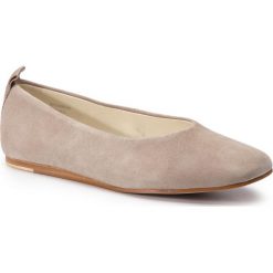 Baleriny MARC O'POLO - 902 15183003 305 Taupe 717. Szare baleriny damskie Marc O'Polo, bez wzorów, ze skóry, klasyczne, bez obcasa, na płaskiej podeszwie. W wyprzedaży za 279,00 zł.