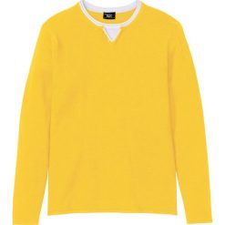 Sweter w optyce 2 w 1 z bawełny z recyklingu bonprix ciemnożółty. Żółte swetry męskie bonprix, s, bez wzorów, z bawełny, bez kołnierzyka, bez kaptura. Za 74,99 zł.