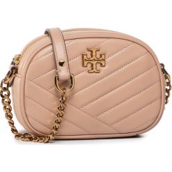 Torebka TORY BURCH - Kira Chevron Camera Bag 60227 Devon Sadn 288. Brązowe torebki klasyczne damskie Tory Burch, bez wzorów, ze skóry, wizytowe, bez dodatków. Za 1599,00 zł.