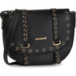 Torebka MONNARI - BAG7010-020 Black. Czarne listonoszki damskie Monnari, na imprezę, bez wzorów, ze skóry ekologicznej, bez dodatków. W wyprzedaży za 129,00 zł.