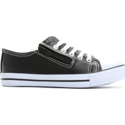 Czarne Trampki Jump and Dance. Czarne buty sportowe chłopięce marki Born2be, na zamek. Za 19,99 zł.