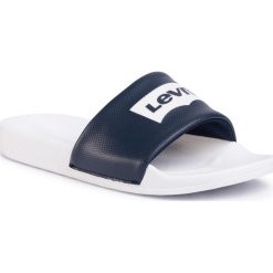 Klapki LEVI'S - 228998-756-51 Regular White. Niebieskie klapki męskie bez wzorów, ze skóry ekologicznej. Za 109,00 zł.