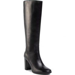 Kozaki GINO ROSSI - 71028-02 Black. Czarne kozaki damskie Gino Rossi, ze skóry, przed kolano, na wysokim obcasie, bez zapięcia. Za 499,99 zł.