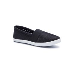 NELLI BLU CSSB17-03 Czarny. Czarne trampki dziewczęce Nelli Blu, bez wzorów, z materiału, bez zapięcia. Za 39,99 zł.