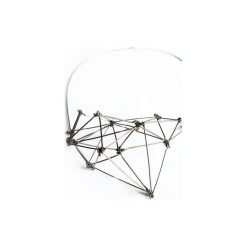 Srebrny geometryczny naszyjnik ze stali Futuristika. Szare naszyjniki damskie marki Projekt mosko, srebrne. Za 210,00 zł.