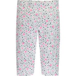 Brums - Legginsy dziecięce 98-122 cm. Białe spodnie dziewczęce Brums, bez wzorów, z elastanu. W wyprzedaży za 49,90 zł.
