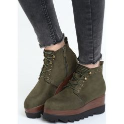 Khaki Botki Inexcitability. Brązowe botki damskie na zamek marki NEWFEEL, z gumy. Za 64,99 zł.