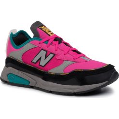Sandały NEW BALANCE - WSXRCRP Kolorowy Różowy. Różowe sandały damskie New Balance, bez wzorów, z zamszu, bez obcasa, na płaskiej podeszwie, bez zapięcia. Za 399,00 zł.