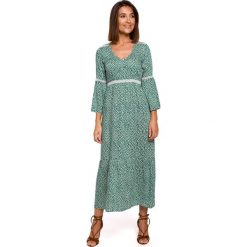 Sukienka maxi w kwiaty z koronkowymi wstawkami - model 1. Sukienki damskie Style, na imprezę, s, w koronkowe wzory, z poliesteru, boho, bez kołnierzyka, bez rękawów, maxi, rozkloszowane. Za 199,00 zł.