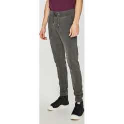 Tom Tailor Denim - Spodnie. Szare spodnie męskie TOM TAILOR DENIM, na co dzień, xl, bez wzorów, z bawełny, casualowe. W wyprzedaży za 99,90 zł.