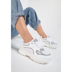 Białe Sneakersy Rockmere. Białe buty sportowe damskie Renee. Za 89,99 zł.