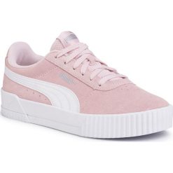 Sneakersy PUMA - Carina 369864 12 Rosewater/Puma White. Różowe półbuty damskie Puma, na co dzień, bez wzorów, ze skóry, bez obcasa, na płaskiej podeszwie, bez zapięcia. Za 279,99 zł.