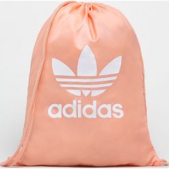 Adidas Originals - Plecak. Pomarańczowe plecaki damskie adidas Originals, z nadrukiem, z poliesteru. W wyprzedaży za 39,90 zł.