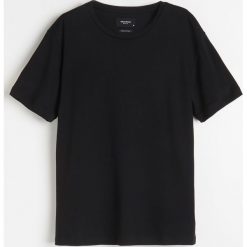 T-shirt basic z bawełny - Szary. Szare t-shirty męskie Reserved, s, bez wzorów, z bawełny, bez kołnierzyka. Za 69,99 zł.