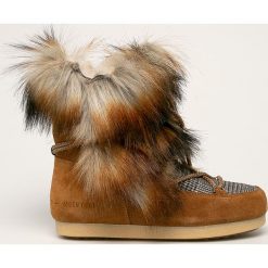 Moon Boot - Śniegowce Far Side High Faux Fox Fur. Żółte śniegowce damskie Moon Boot, ze skóry, bez zapięcia. Za 1249,00 zł.