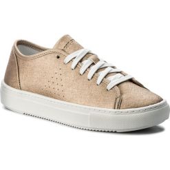 Sneakersy LE COQ SPORTIF - Jane 1810331 Rose Gold. Żółte półbuty damskie le coq sportif, bez wzorów, ze skóry ekologicznej, bez obcasa, na płaskiej podeszwie, bez zapięcia. W wyprzedaży za 239,00 zł.