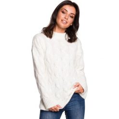 Sweter ze splotem typu warkocz - ecru. Swetry damskie BE, na zimę, s, bez wzorów, z poliesteru, bez rękawów, bez kaptura. Za 149,00 zł.